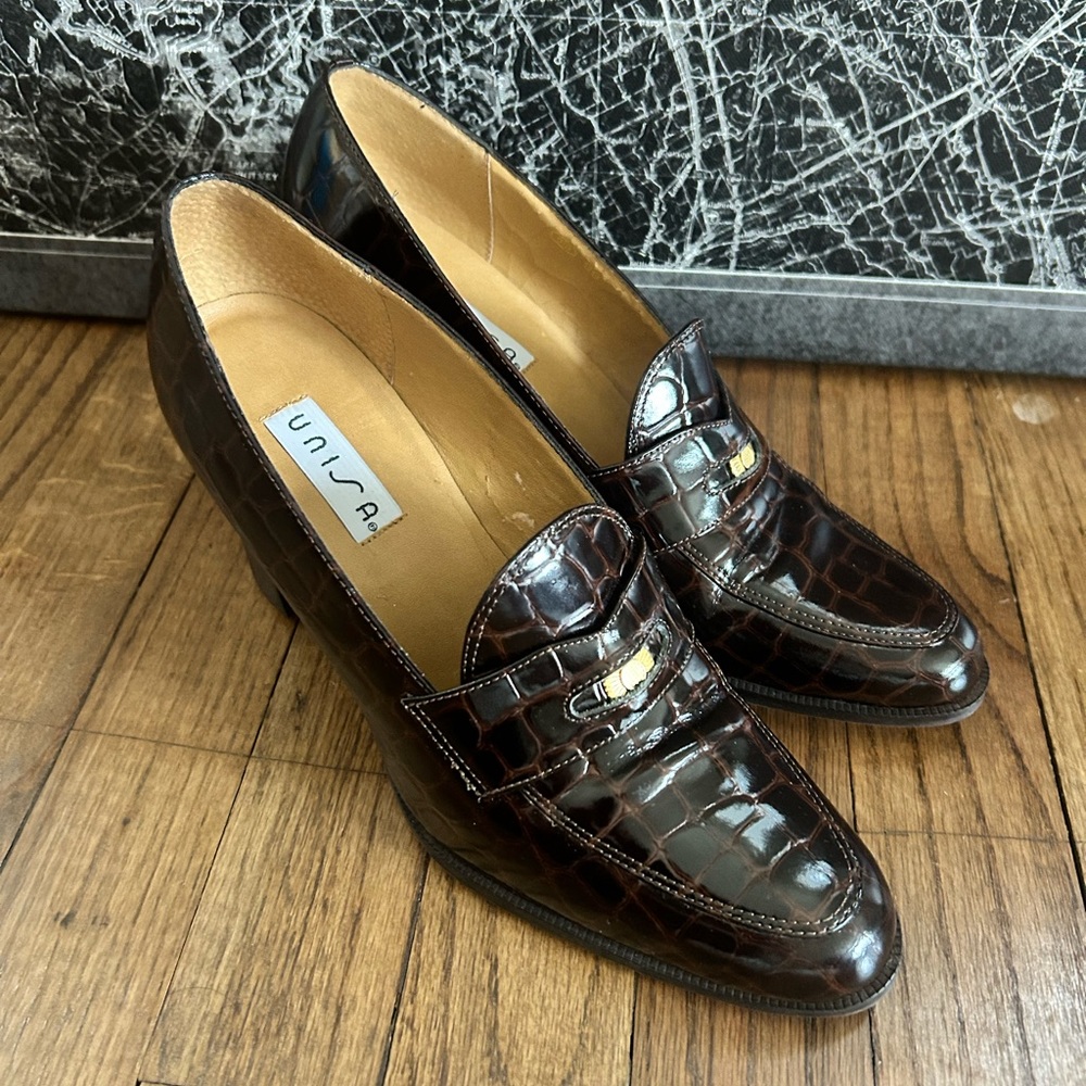 Unisa Genuine Leather Heeled Loafers, Size 9